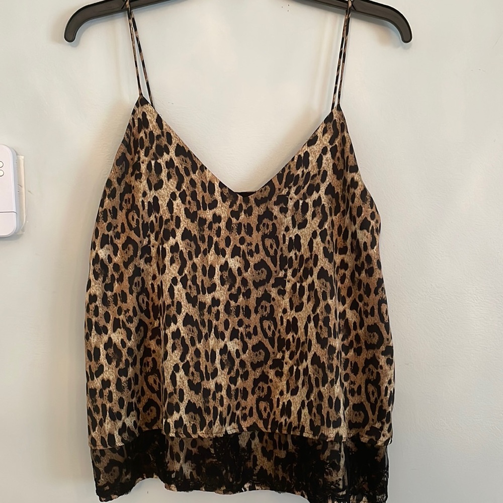 Leopard print top